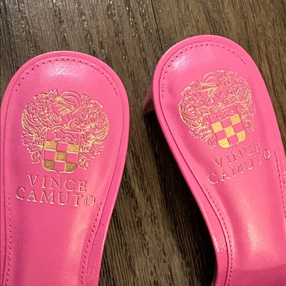 NIB [Vince Camuto] Linanna Block Heel Slip-On Sandals in Lotus Pink Women's 6.5 - Picture 9 of 13